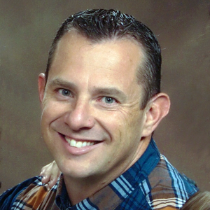 Dan Headshot 2013_v4